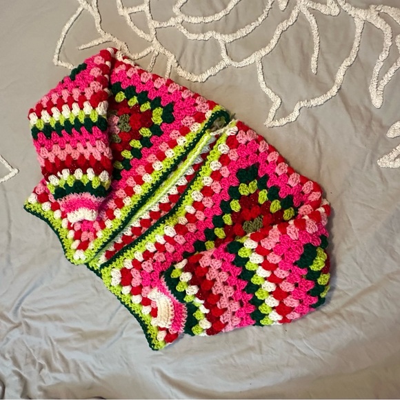 Christmas Crochet Cardigan - Picture 2 of 5